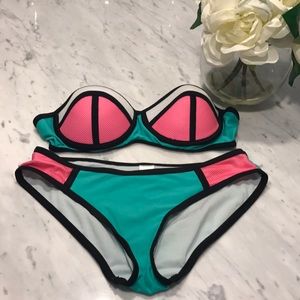 Neon strapless bikini
